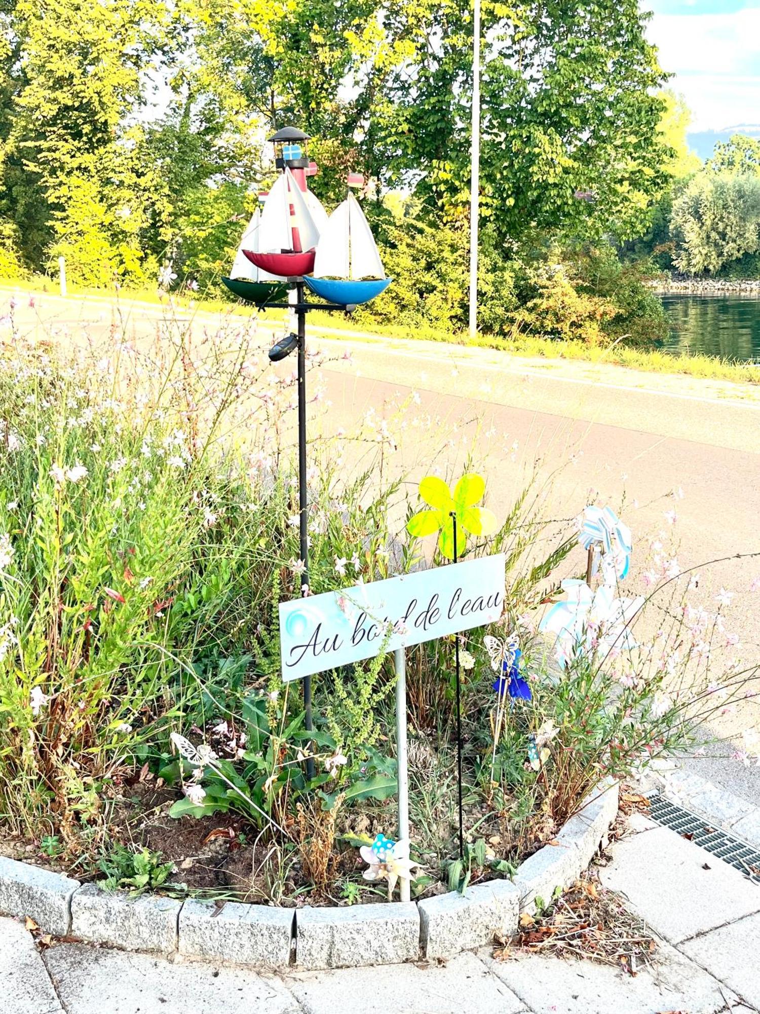 Au Bord De L'Eau Apartment Orpund Екстериор снимка
